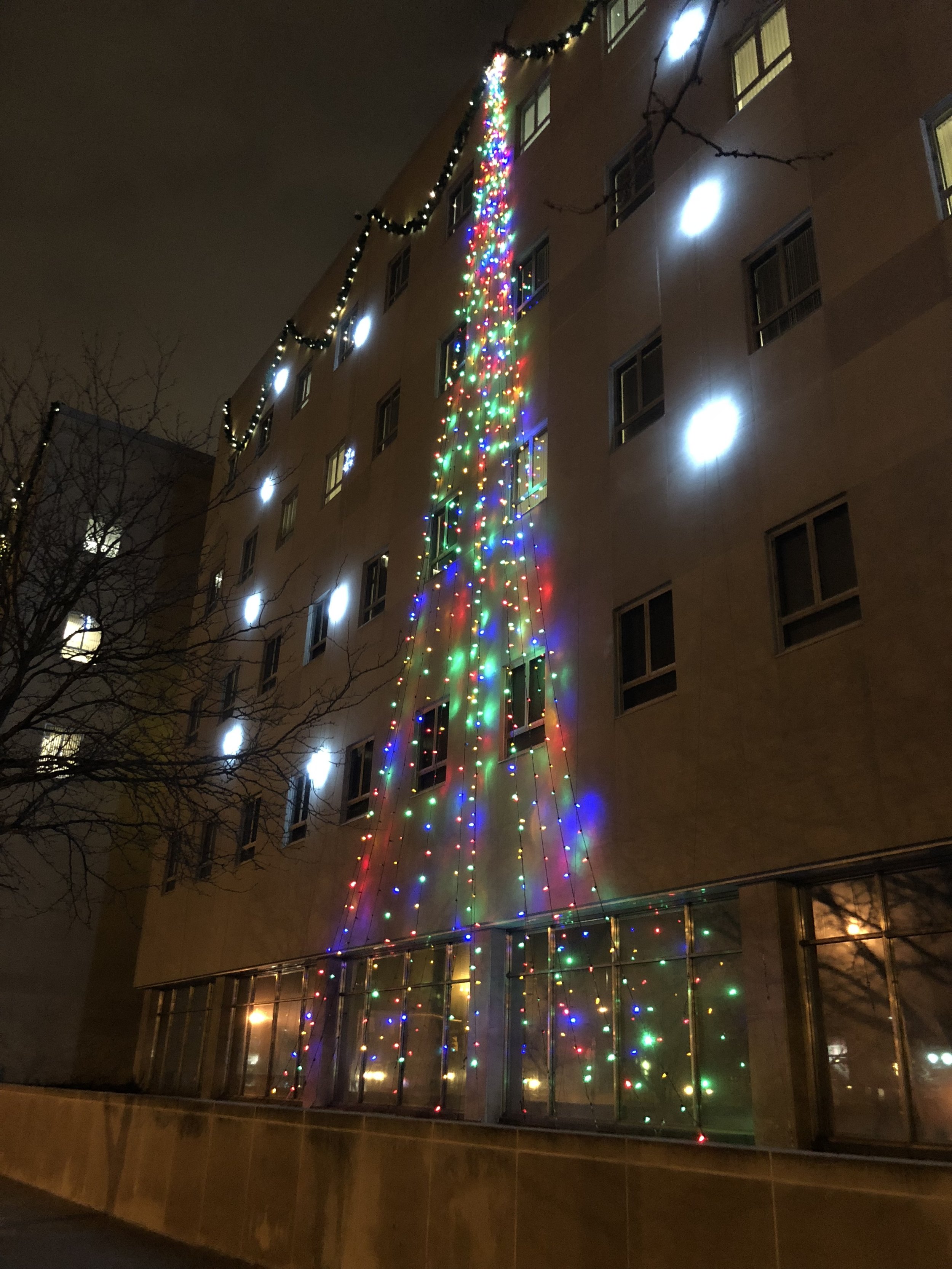 State Auto - Christmas Corner