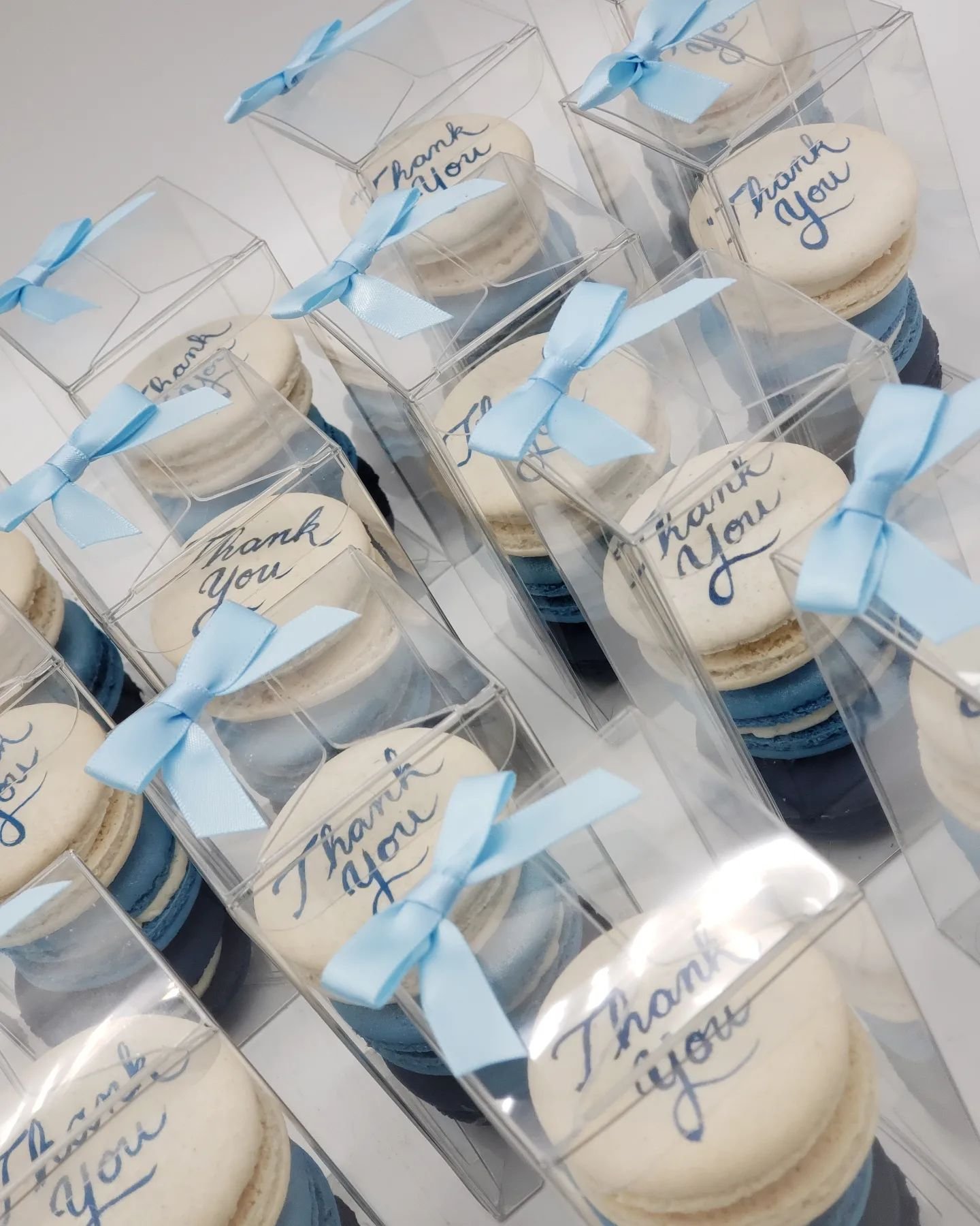 Say &quot;Thank You&quot; with French Macarons favors!