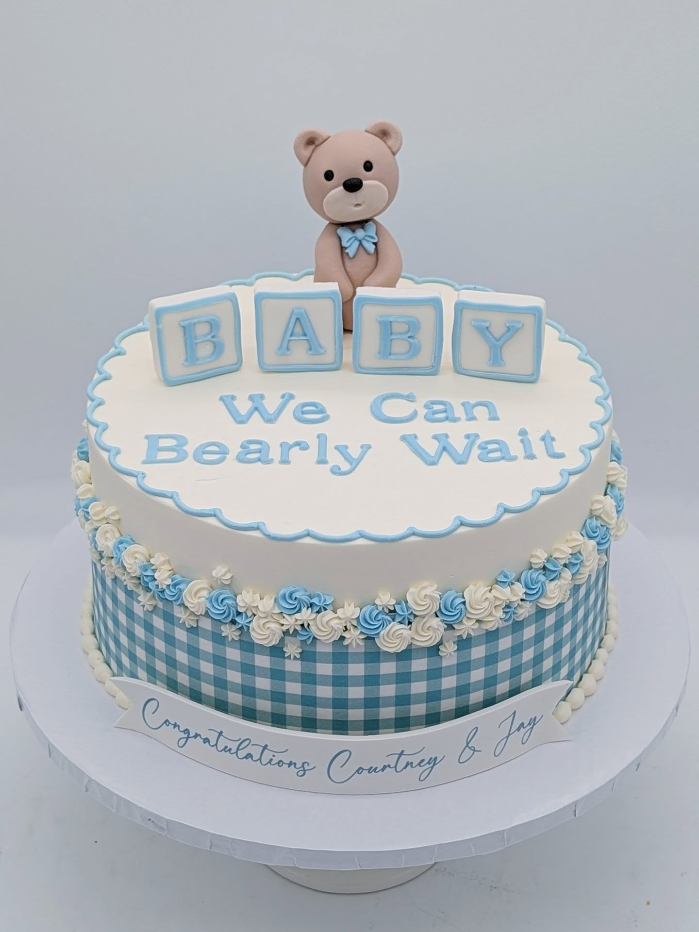 🧸Some things are worth waiting for, but not your cake request! We are BOOKED through June 7th for custom cakes. You can still order off our quick order menu (link in bio). All custom cake inquiries are processed through our custom cake form (link in