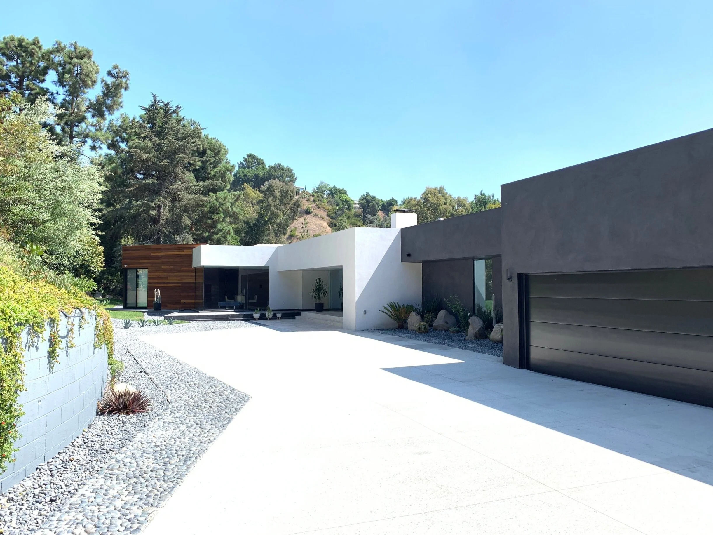 LESLIE LANE RESIDENCE BEVERLY HILLS