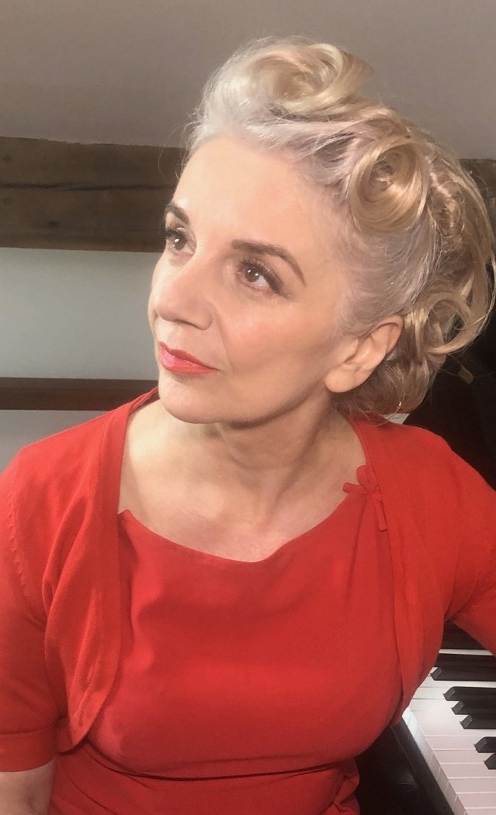 tracy-coleman-red-dress-updo-piano-portrait-forties-style.jpg