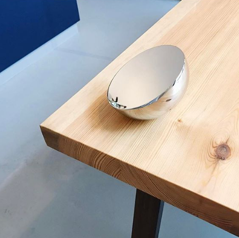 Aura Table Mirror // Photo by Johanenlies
