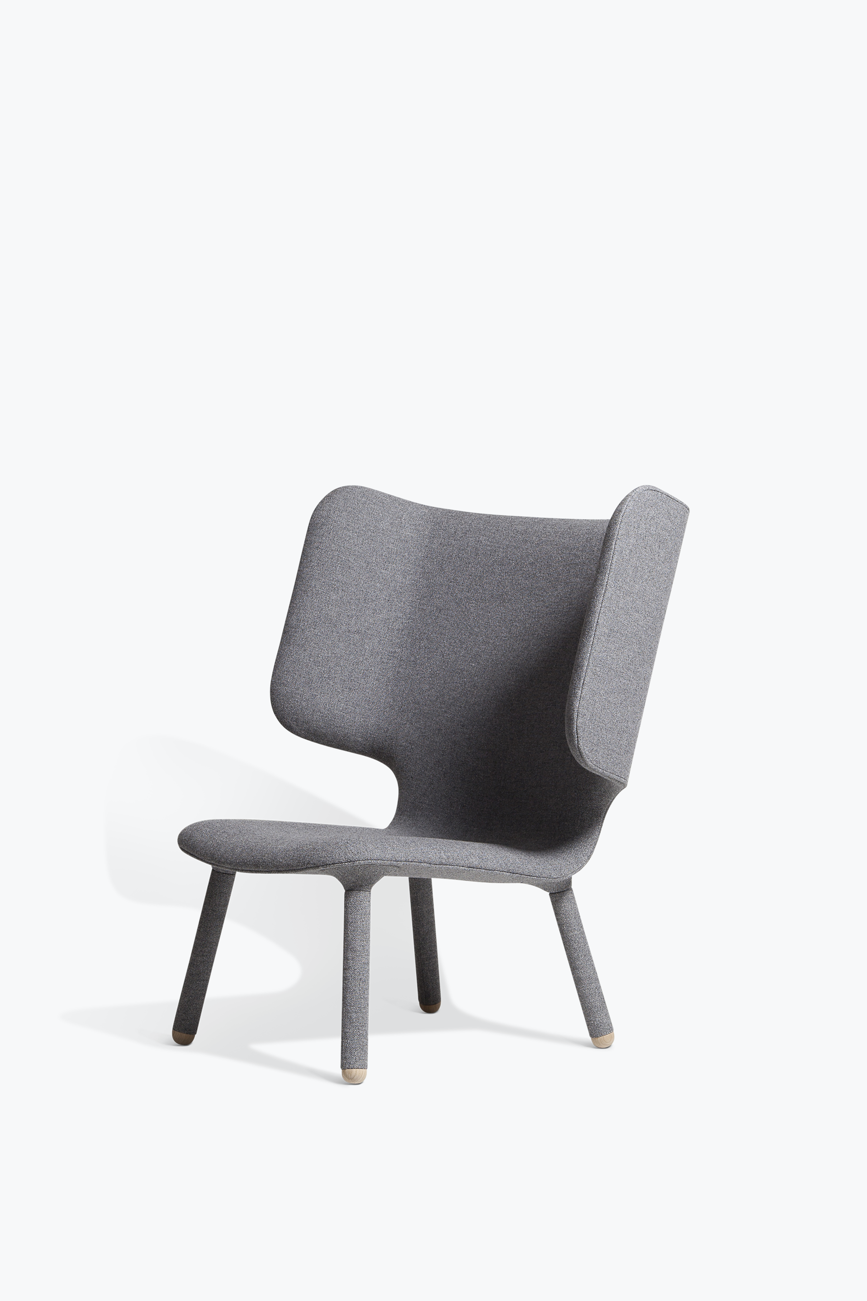 Tembo Lounge Chair Main Line Plus Lead Perspective View.png