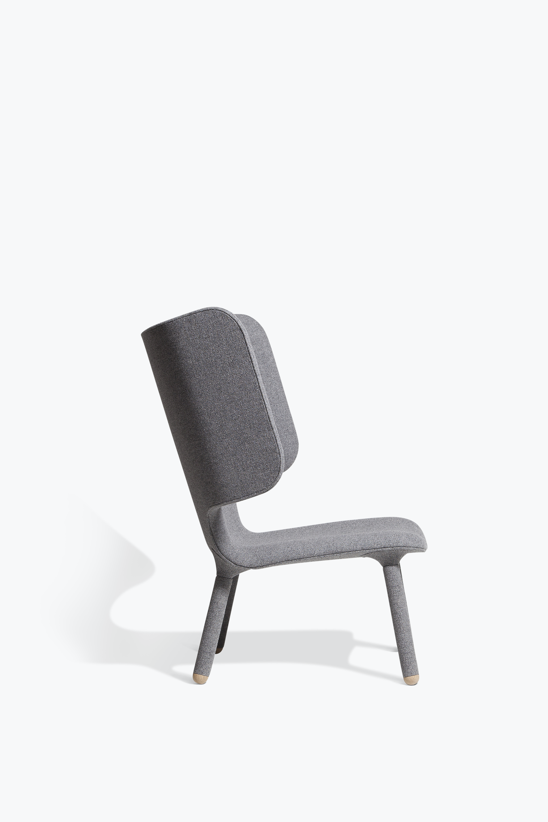 Tembo Lounge Chair Main Line Plus Lead Side View.png