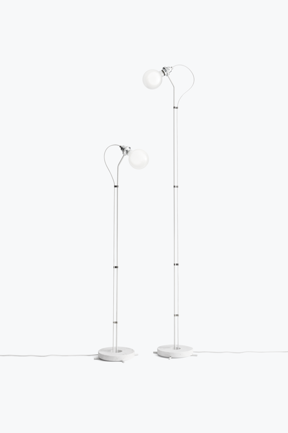 Frosted Led Globe Ø125 E27 4w New Works Frosted Led Globe Ø125 E27 4w New, Grn Table Lamp With Led Bulb Frosted Glass Whiteboard