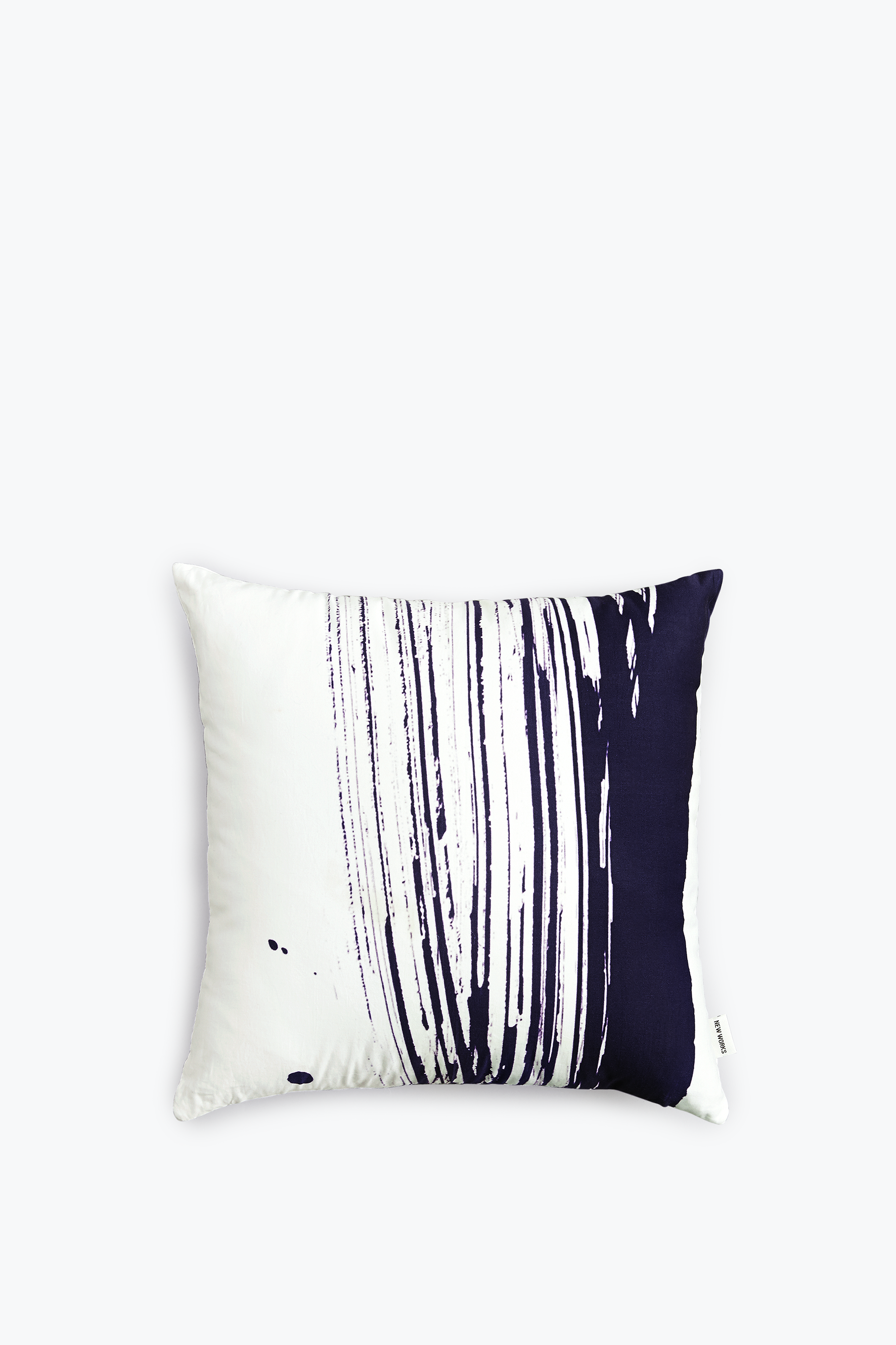 Brush Cushion Marine Blue.png