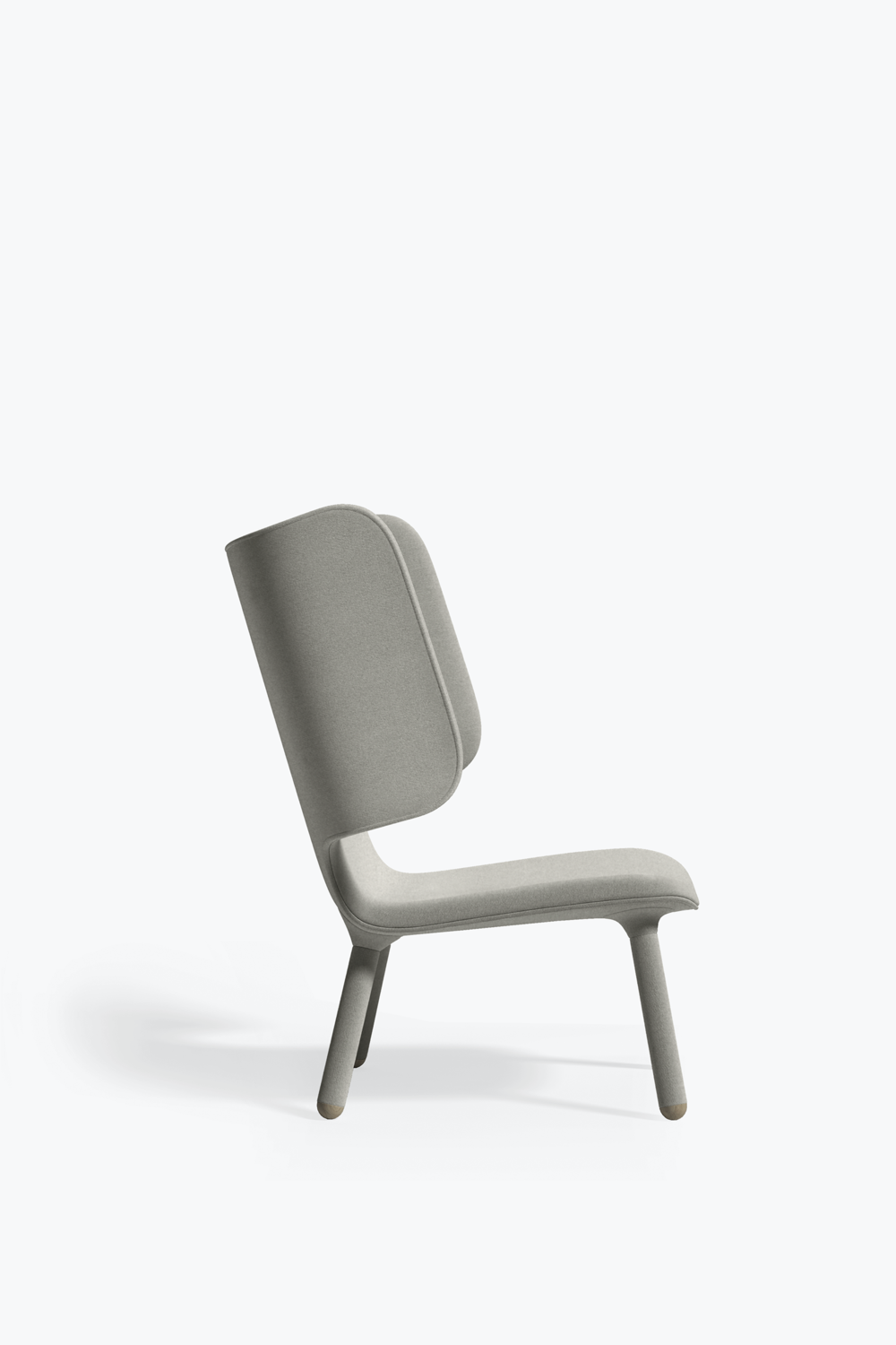 Tembo+Lounge+Chair+Side+View,+Kvadrat+Hero+211.png