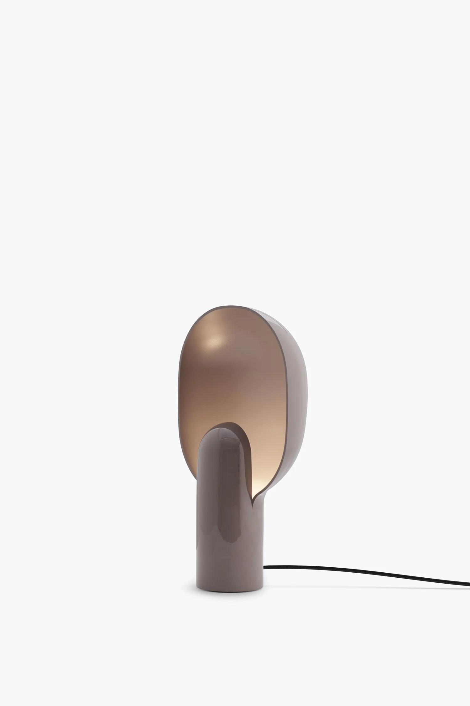 karl johan table lamp