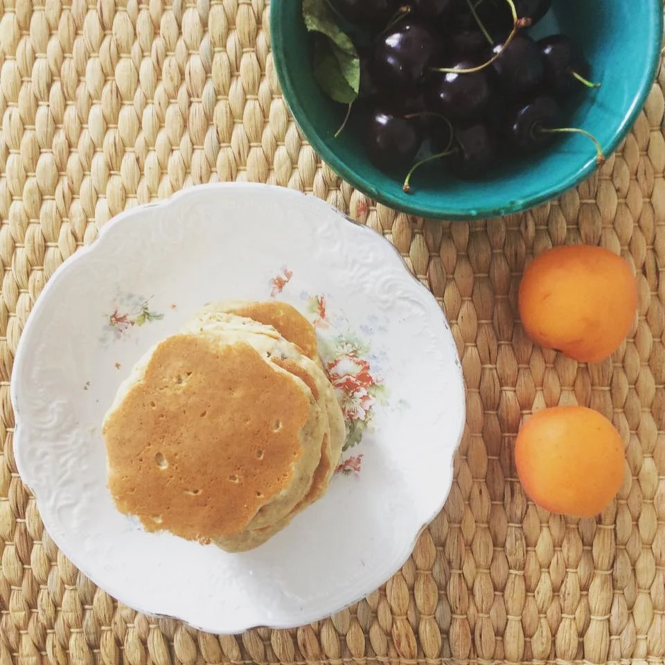 PANCAKES BANANE & CRANBERRIES SANS GLUTEN DE FOLIE(avec la version vegan)