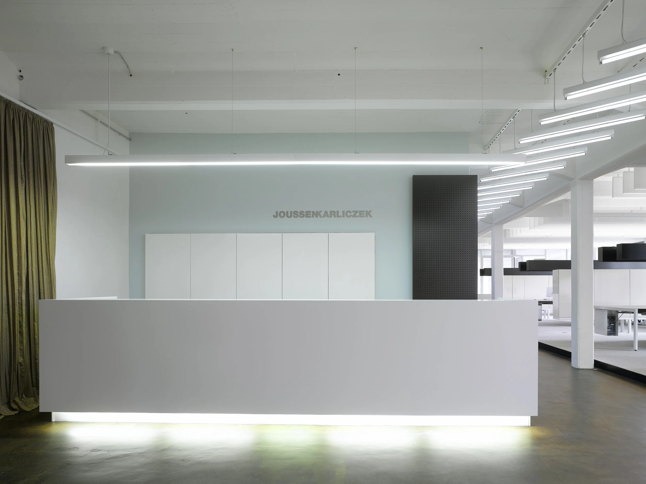 252-01_office joussen karliczek_press.jpg