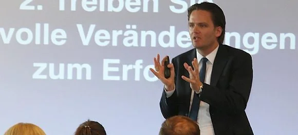 Interview: Veränderungen erfolgreich führen