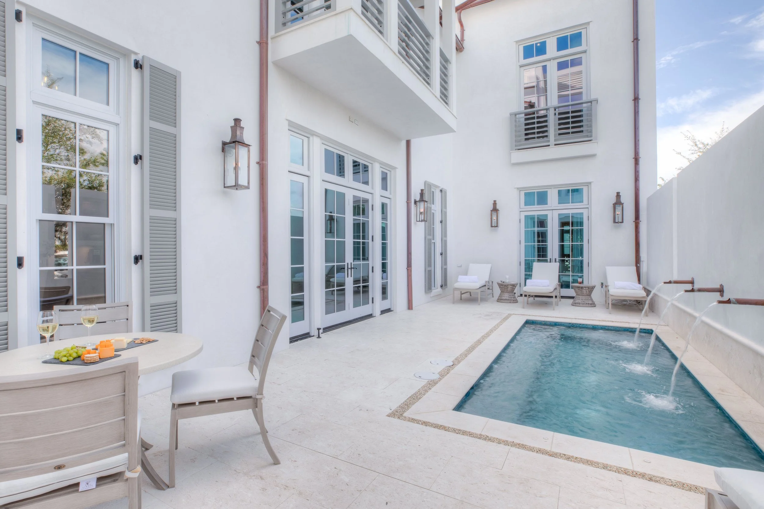 Noel Residence