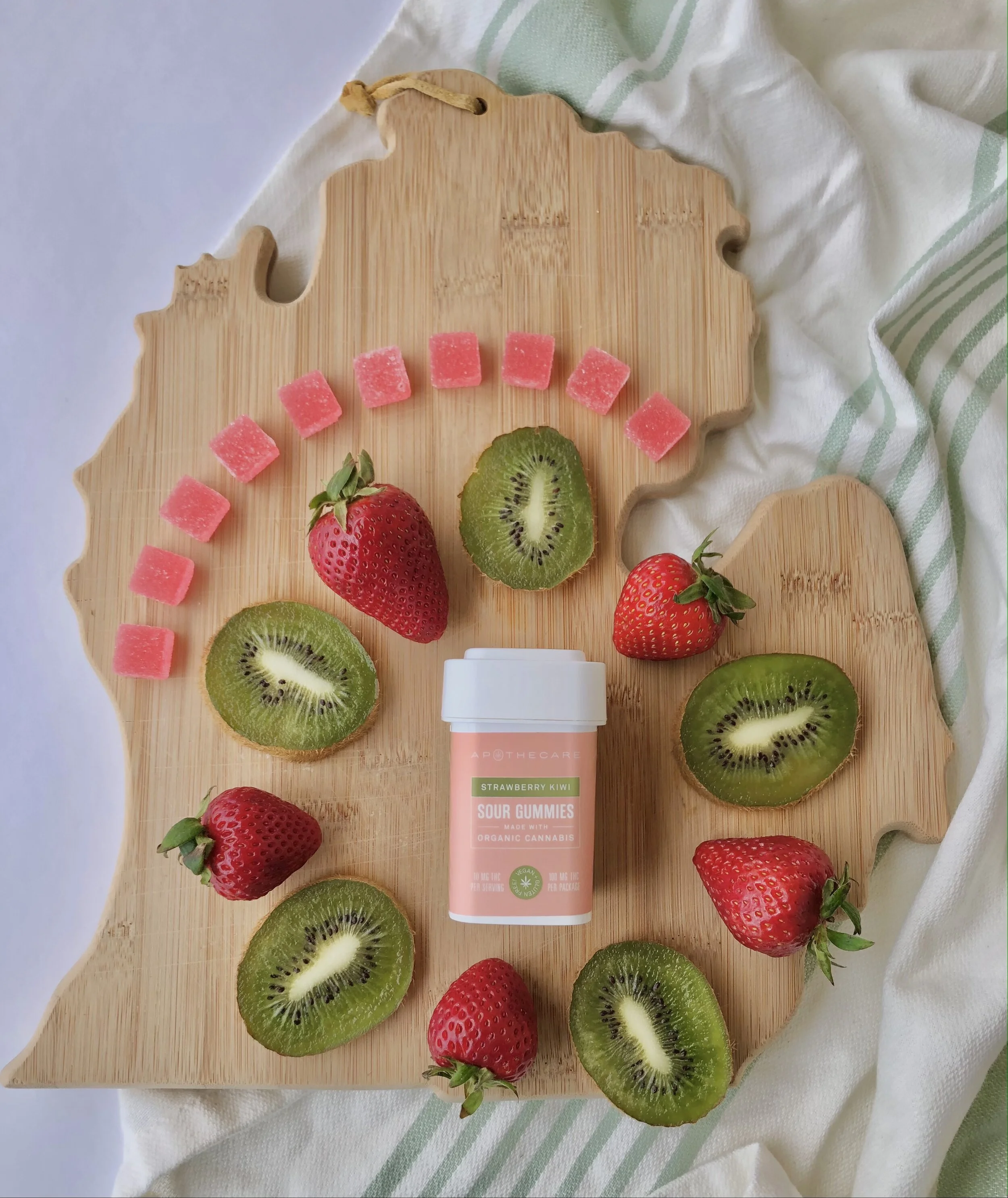 Strawberry_Indoor_01.JPG
