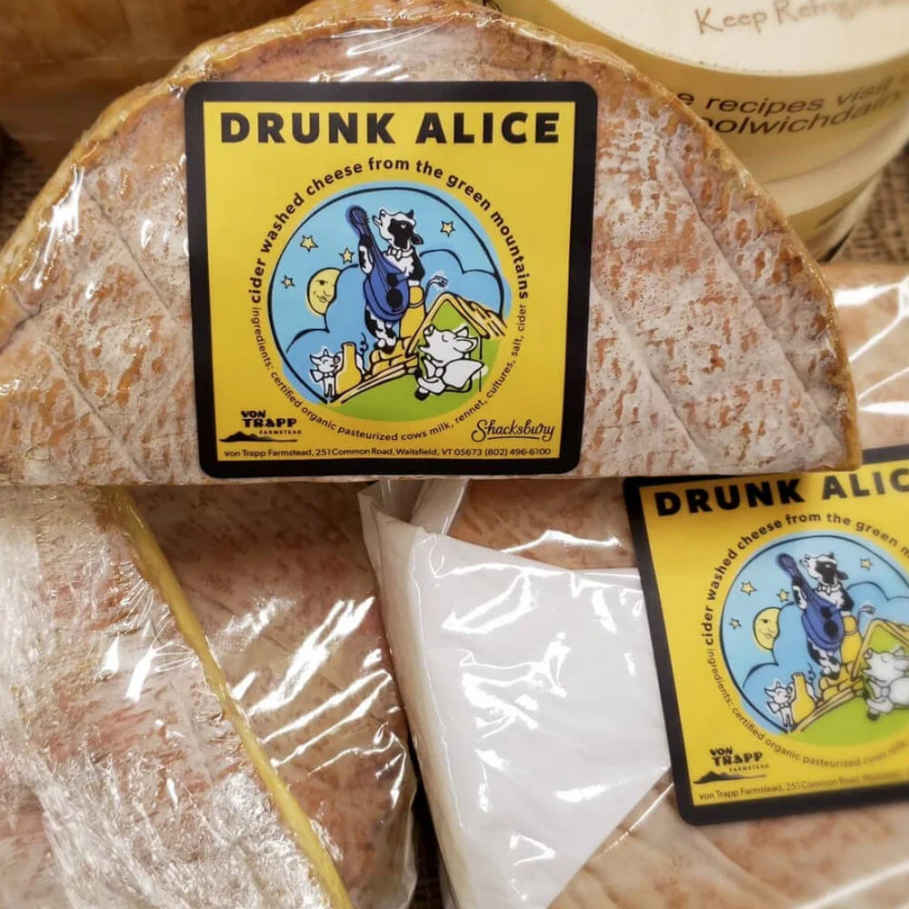 Drunk_Alice_Yellow.jpg