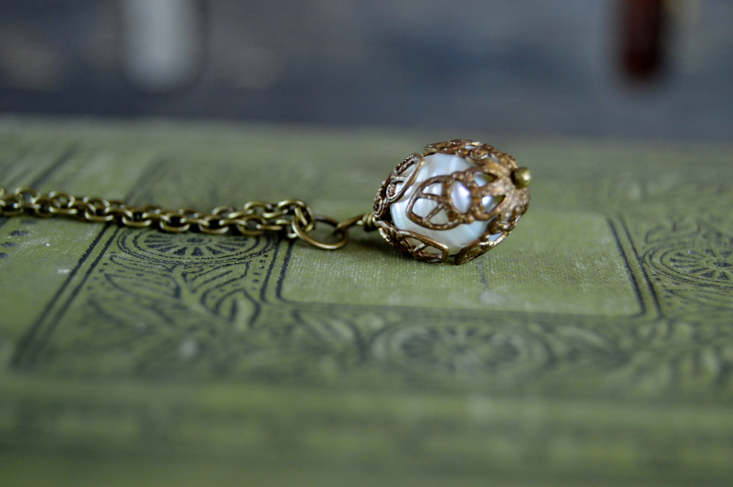 Large Pearl Pendant