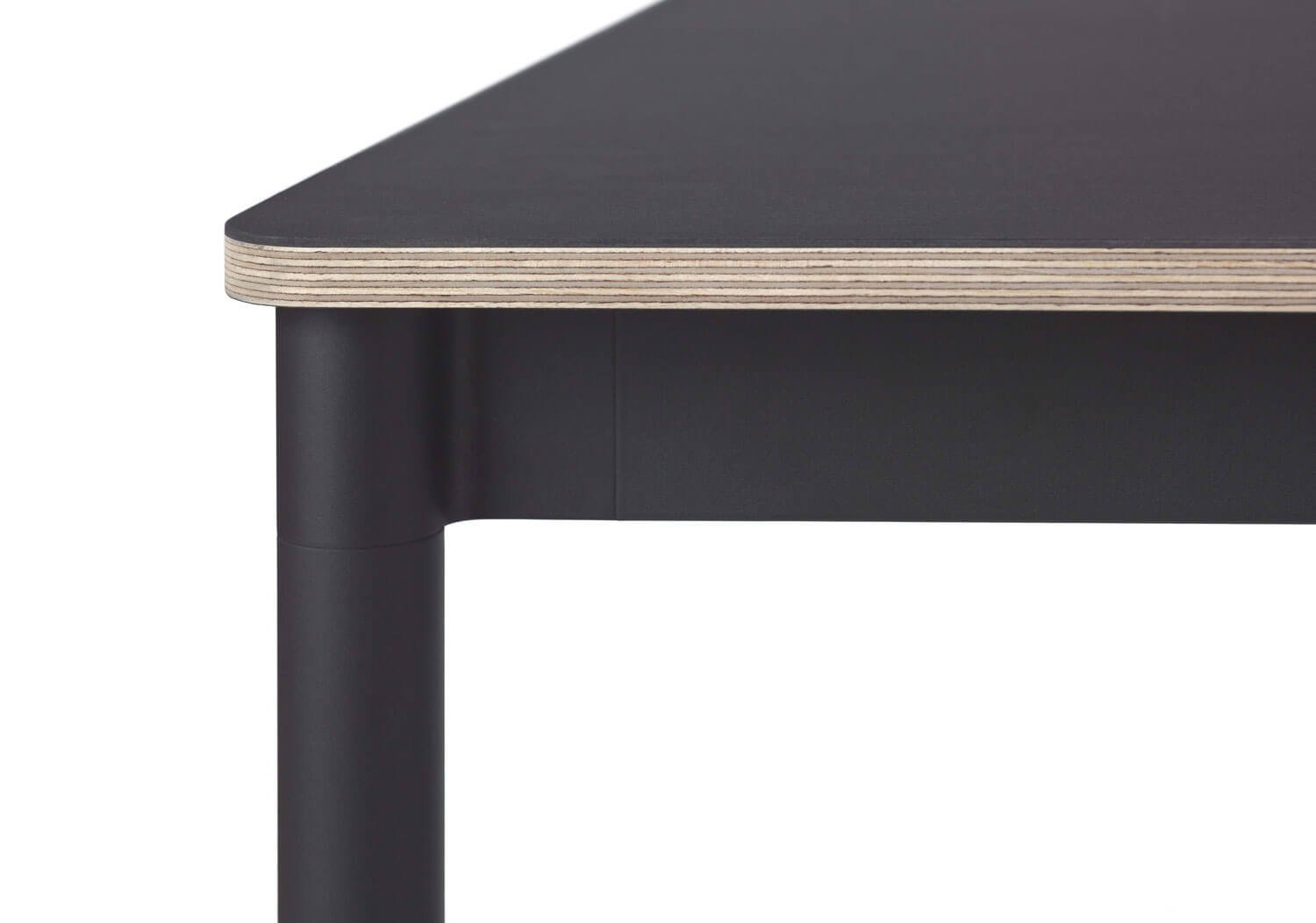 BASE TABLE / Muuto