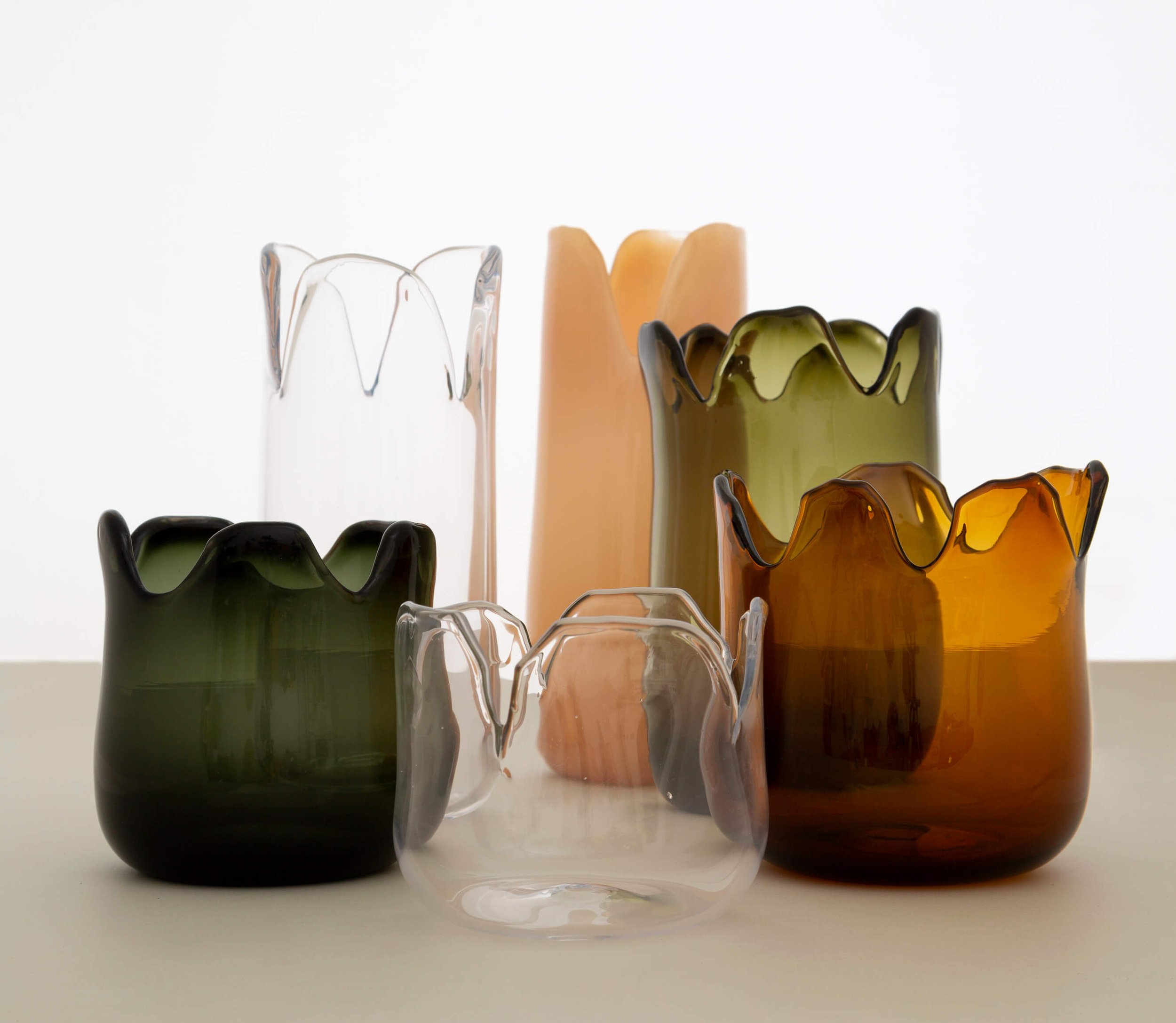 SKETCH VASES / E&Y