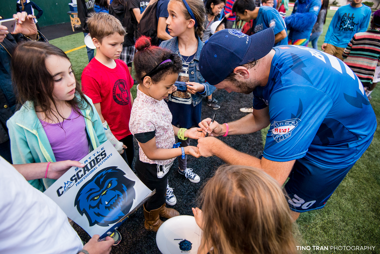 Meet the players after the game for photos and autographs!