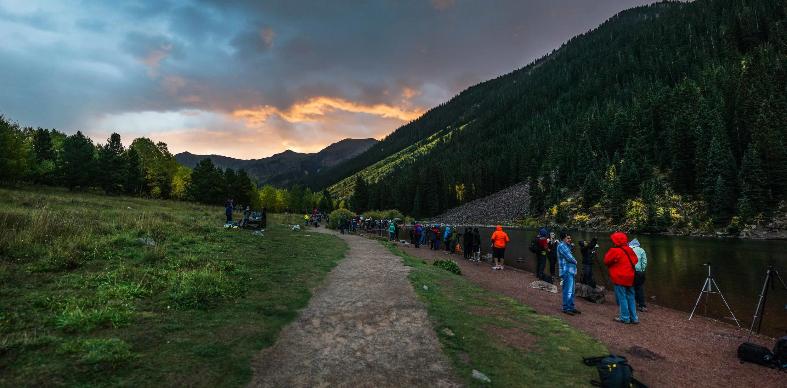 It was my first time coming to Aspen. I had no wonder why people and photographers love this place. It was freaking beautiful!