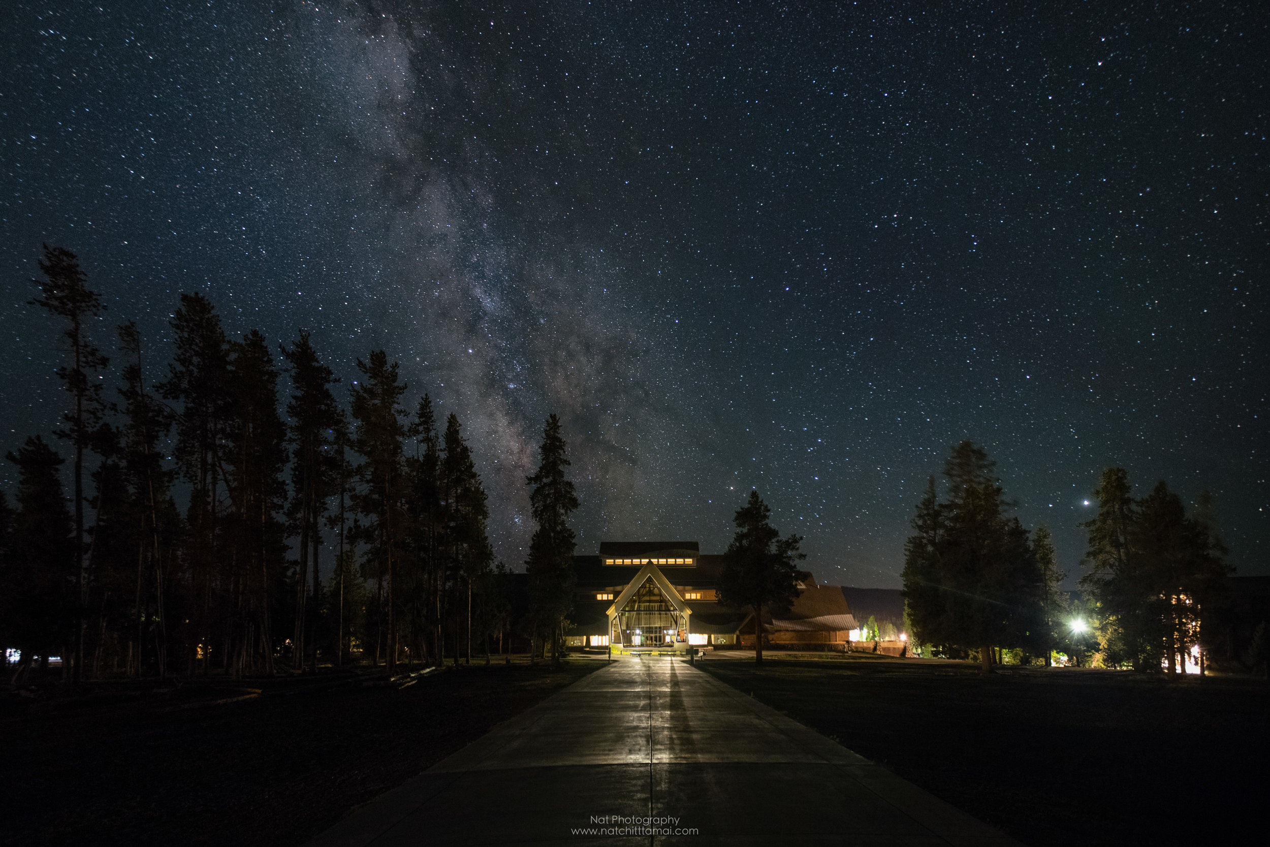 Old Faithful Visitor Center