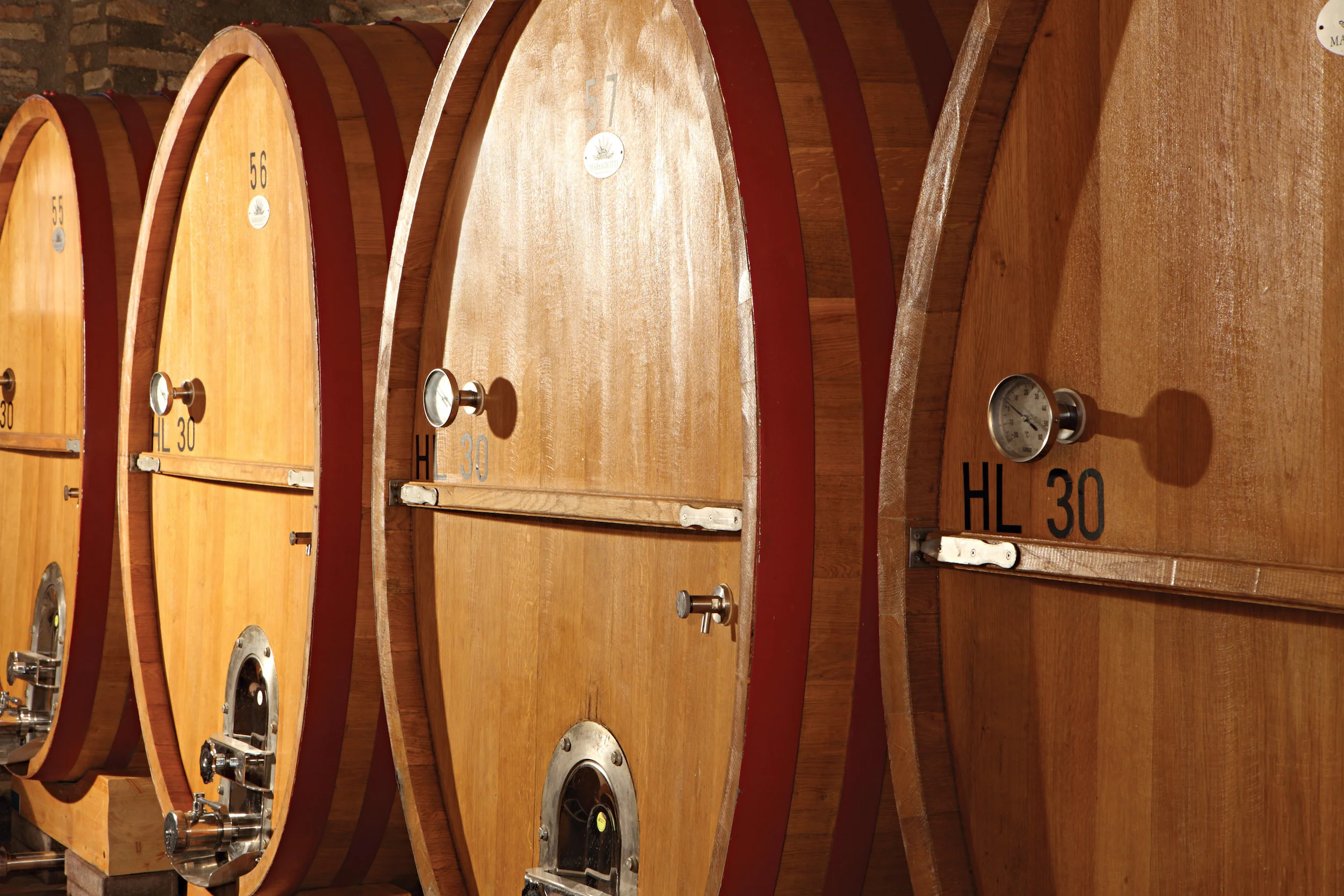 A Vinitaly 2016 Lugana DOC presenta il Riserva, il bianco che sa invecchiare