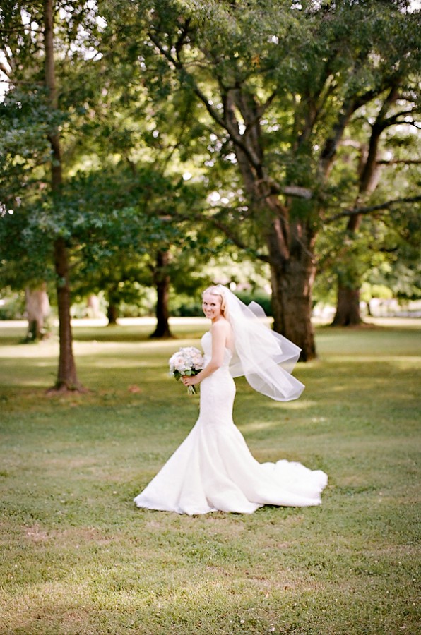 Bridal-Portrait-Michelle-Cross-Photography-596x900.jpg