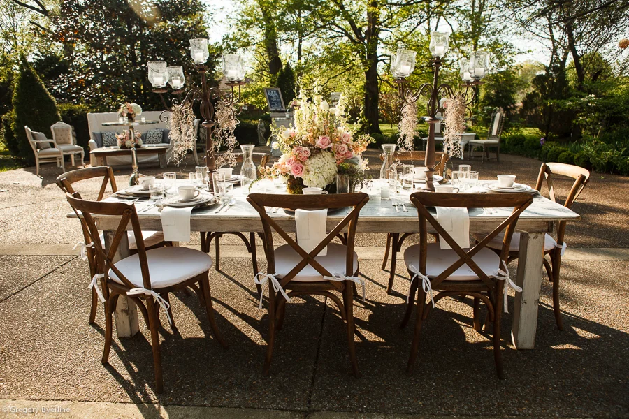 Plan the Perfect Outdoor Southern Soiree!