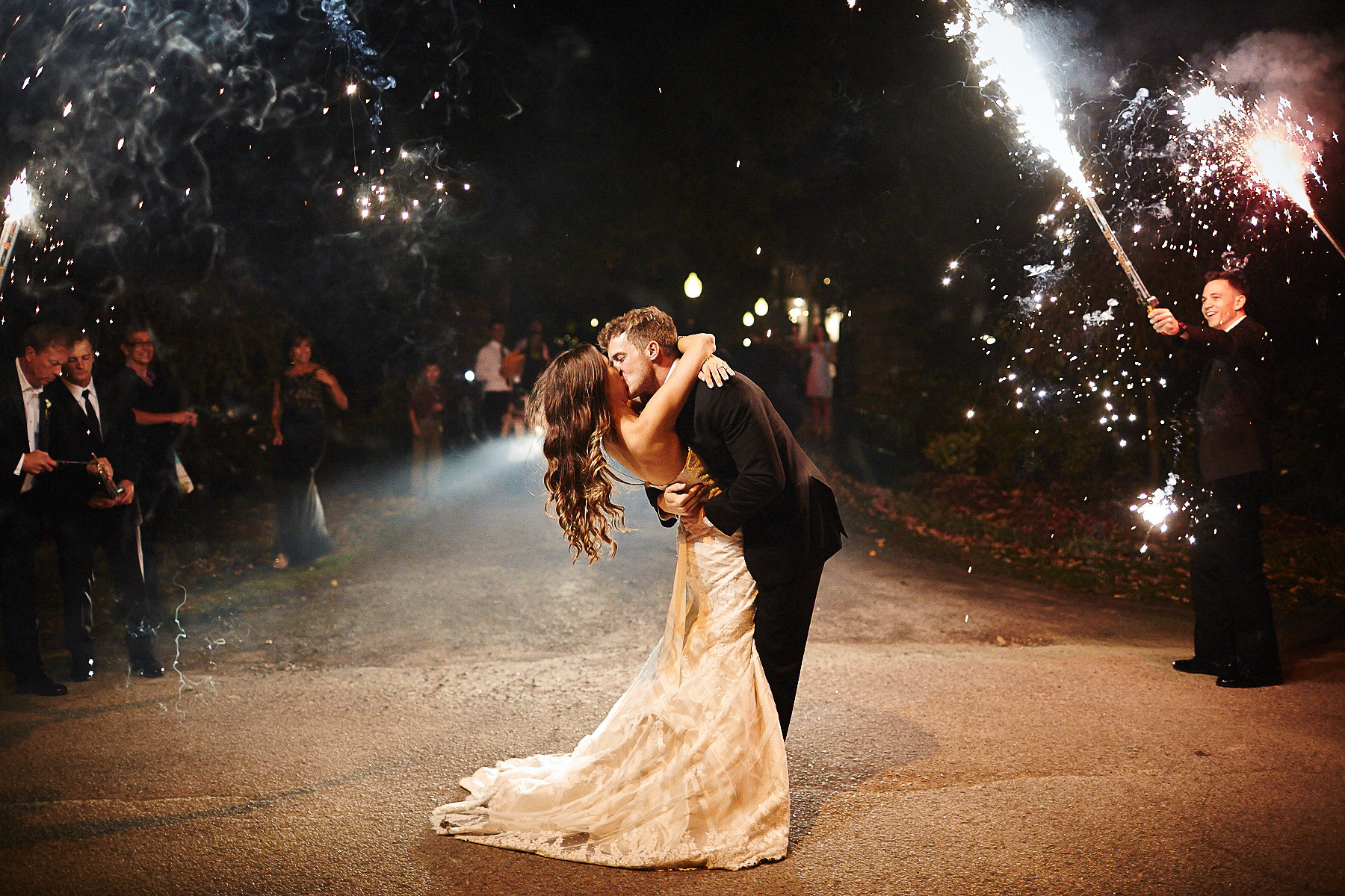 Photo Source: www.justinmarkphotography.com - Real Riverwood Wedding