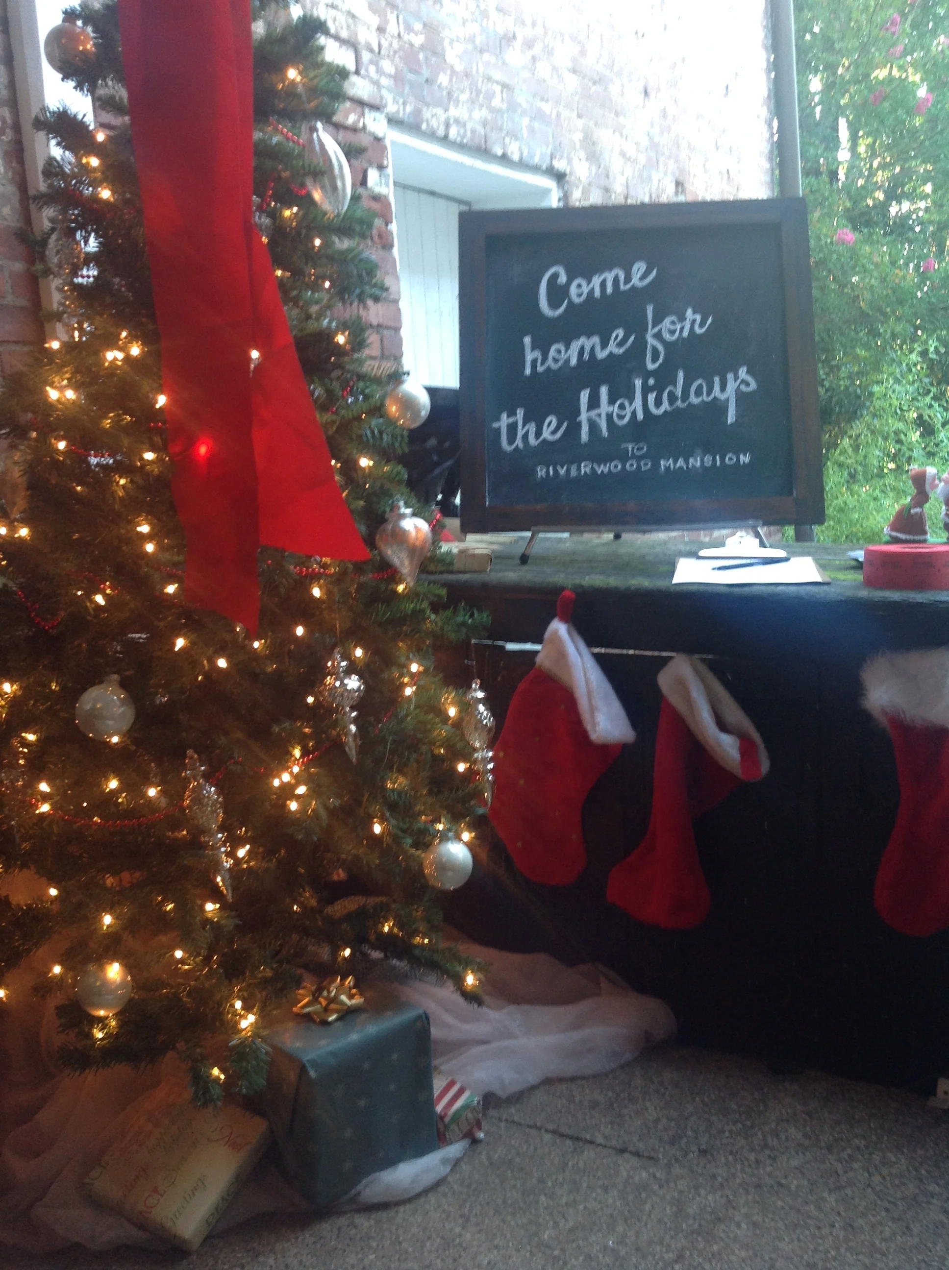 Our Holiday Party Planning Tips