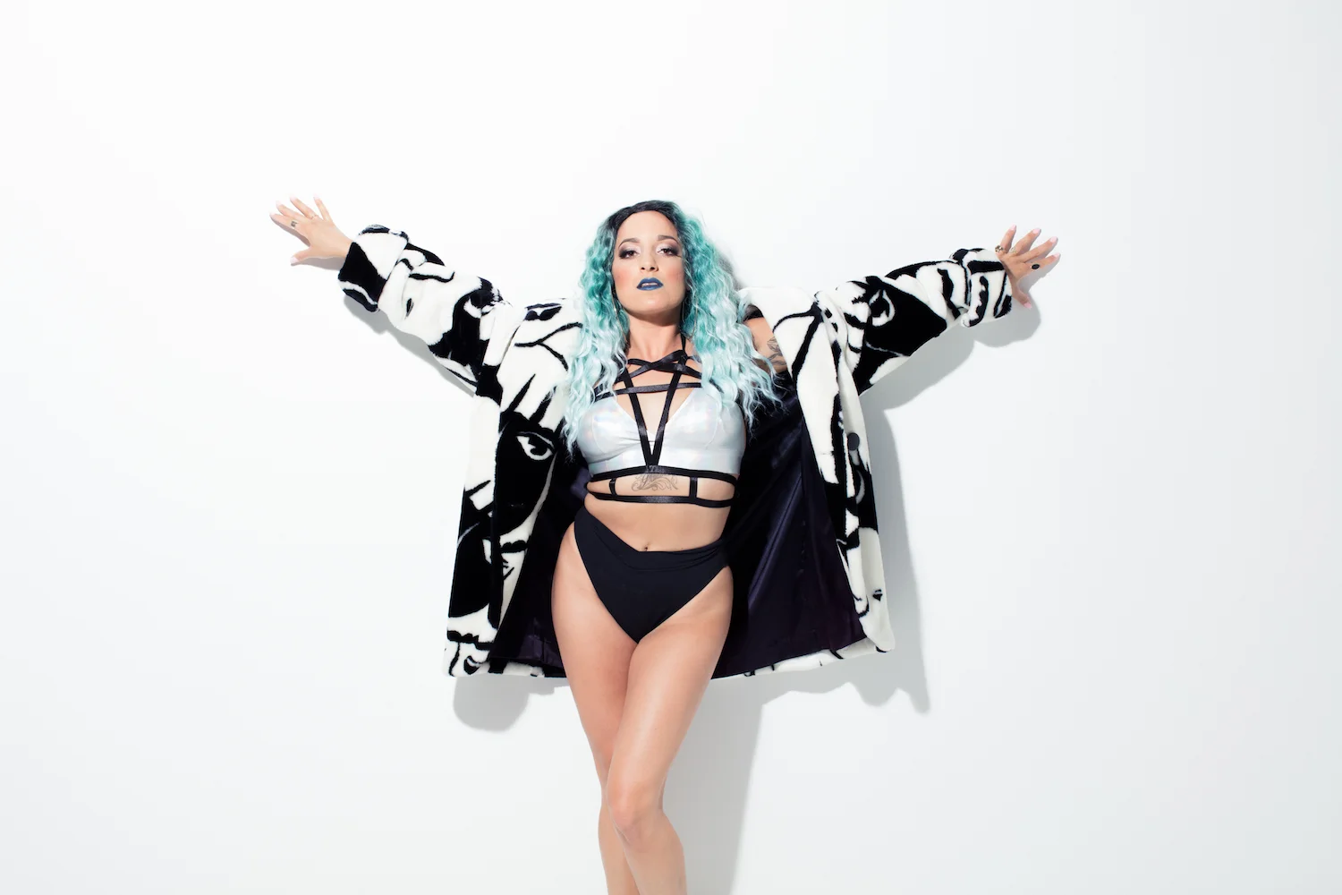 FrankieSimone_PC_BenSellon_1(1500).jpg