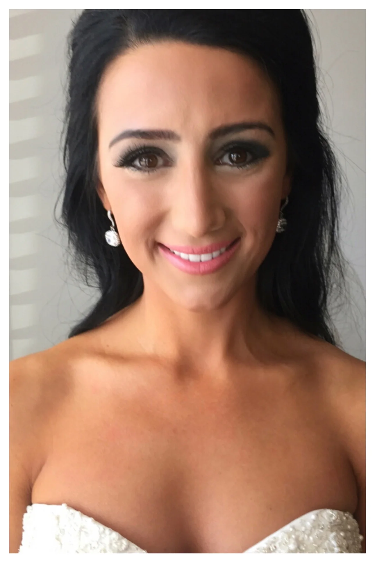 Saturday. May 2nd.2015. The gorgeous Bride Rawan. A smokey eye, light pink lip and ardell lashes in medium.