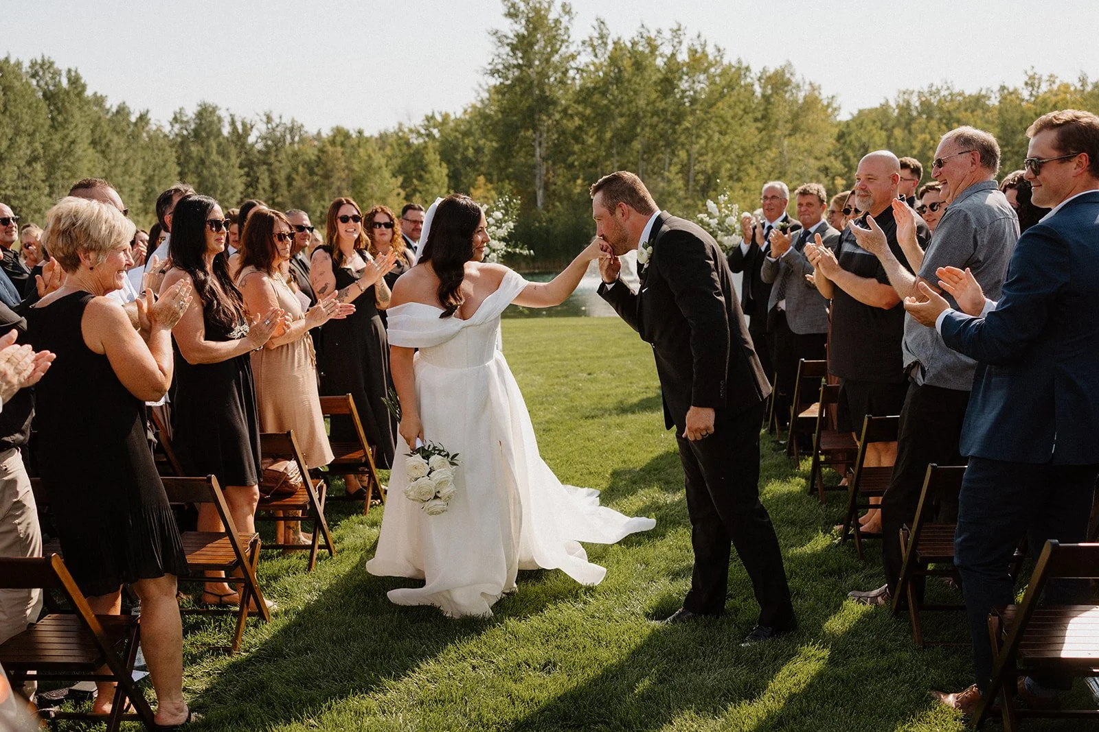 White Poplar Wedding in Manitoba, A Relaxed Outdoor Celebration