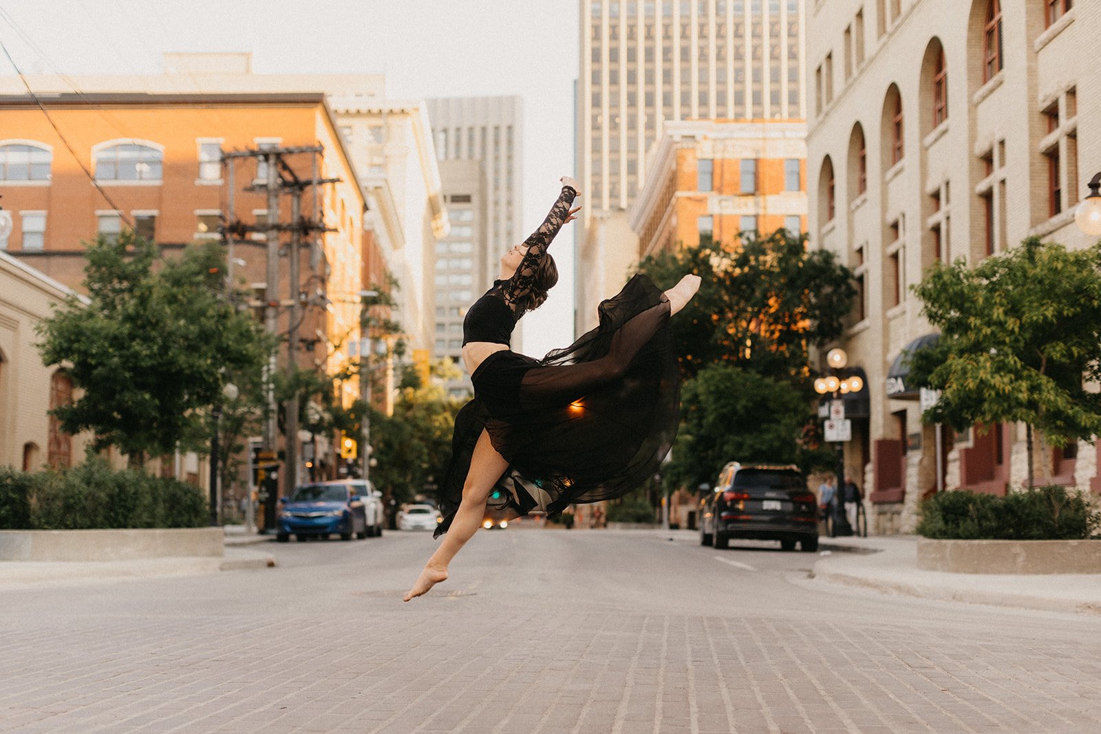 winnipeg-grad-photos-dance-jump.jpg