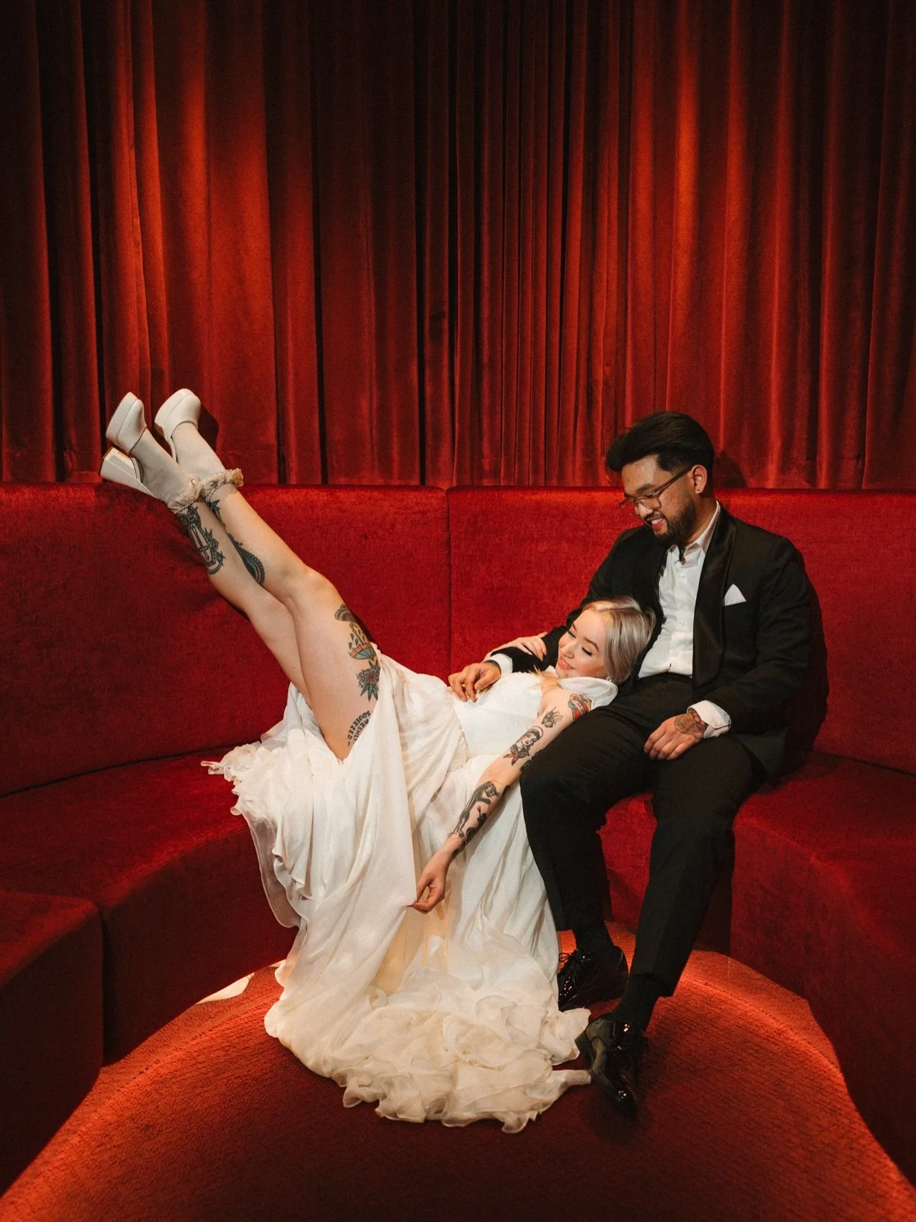 I&rsquo;ve had Select Start on my radar since they opened, and this engagement session was the perfect excuse to finally get in there. The venue does a lot of the work, honestly, but these two made it something else!