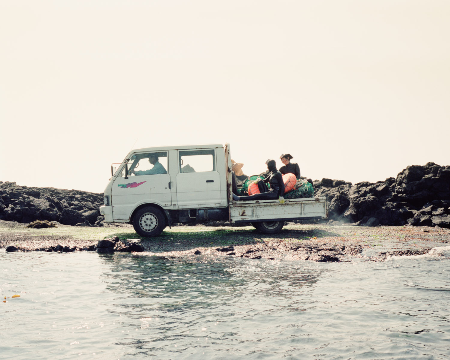Jeju-Seaweed Trucks 6.jpg