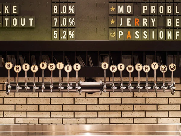 Bside28-taps.jpg