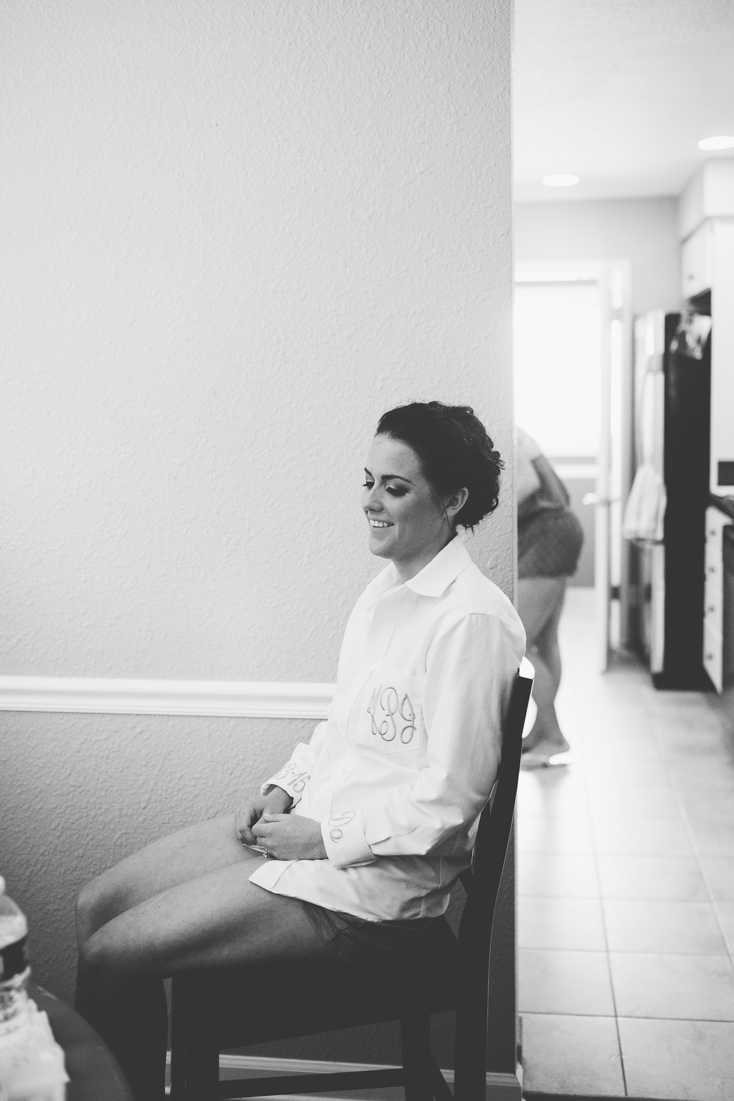 Coohills Wedding Photographer - bride on wedding day