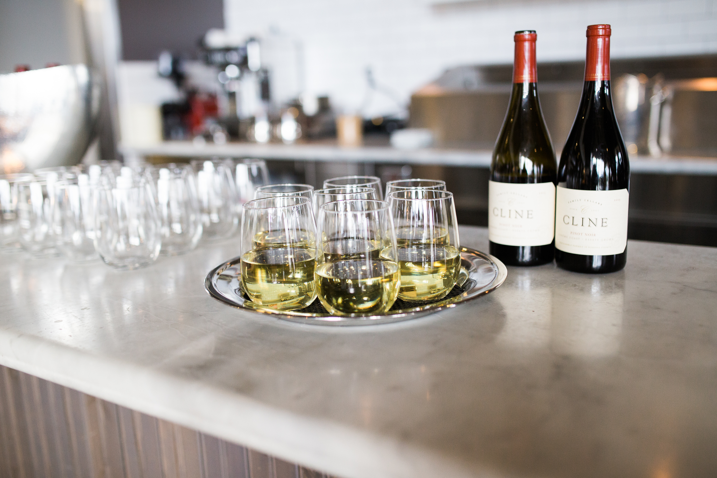 Coohills Wedding Photographer - Coohills winebar
