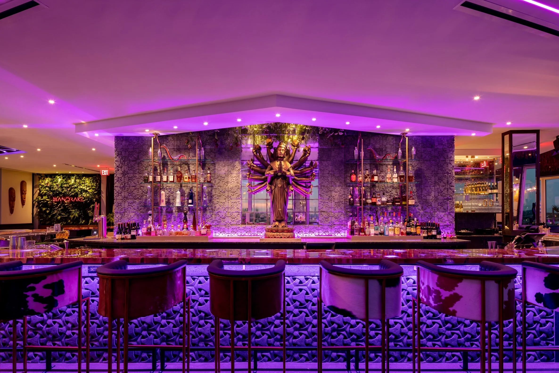 GLOBAL CUSTOM FURNITURE