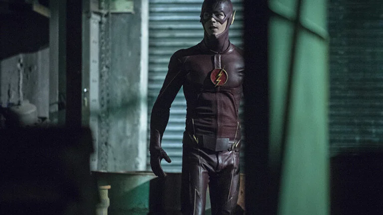 Everything Wrong With The Flash "The Flash Is Born"