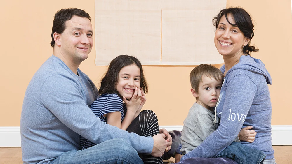 Silicki_Family_Lil_Omm_Yoga_2.jpg
