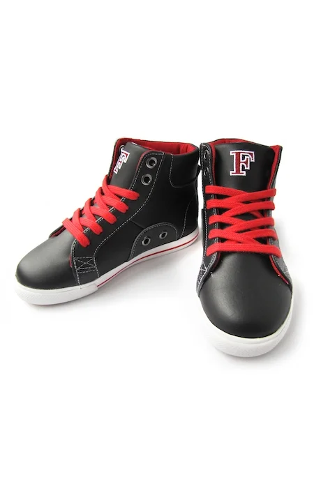 Hightops2.jpg