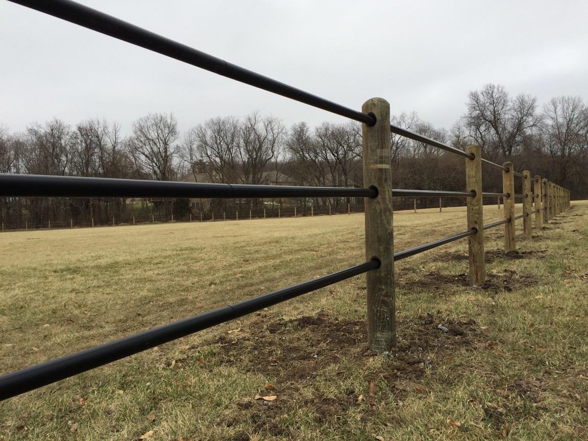 farm fence.jpg