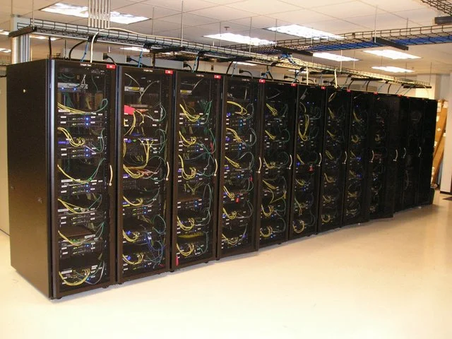 Data Center-3.jpg