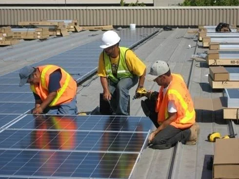 Solar Array-02.jpg