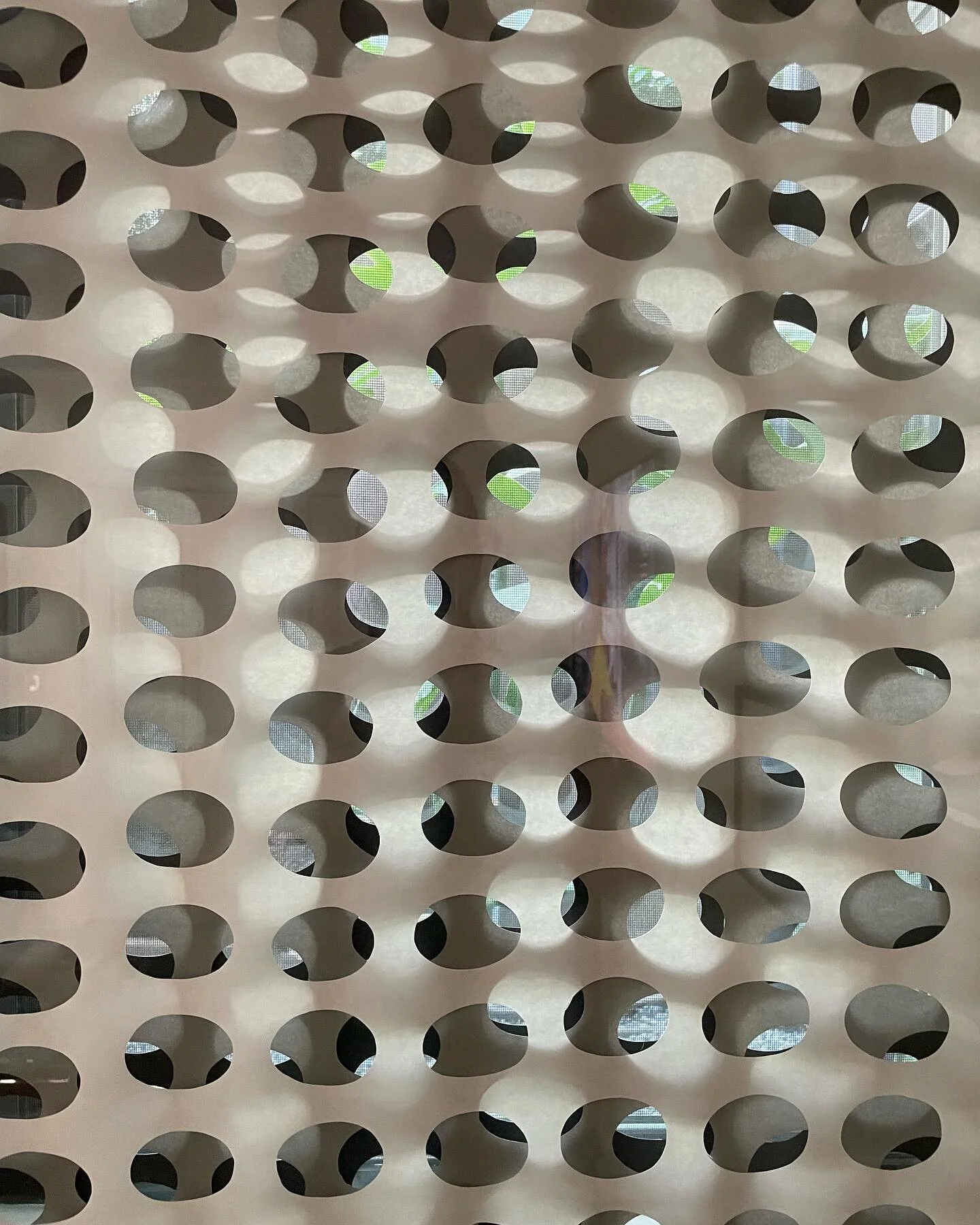 Modular paper cut pieces encased in plexiglass for AirBnB. With the track system they double as artwork or window coverings. 
:::
:::
:::
:::
:::
#artcommission  #papersculpture #collage #3D #texture #opart #artprocess #abstractart #fineart #contempo