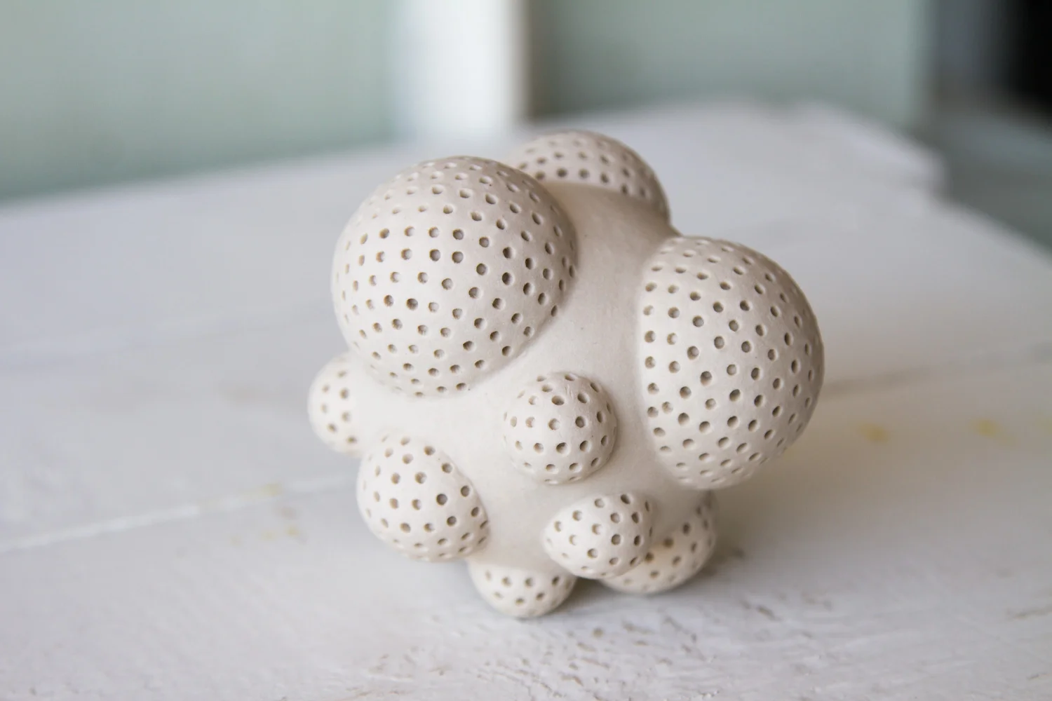 Nubby-Ball-English-Porcelain-Large.jpg