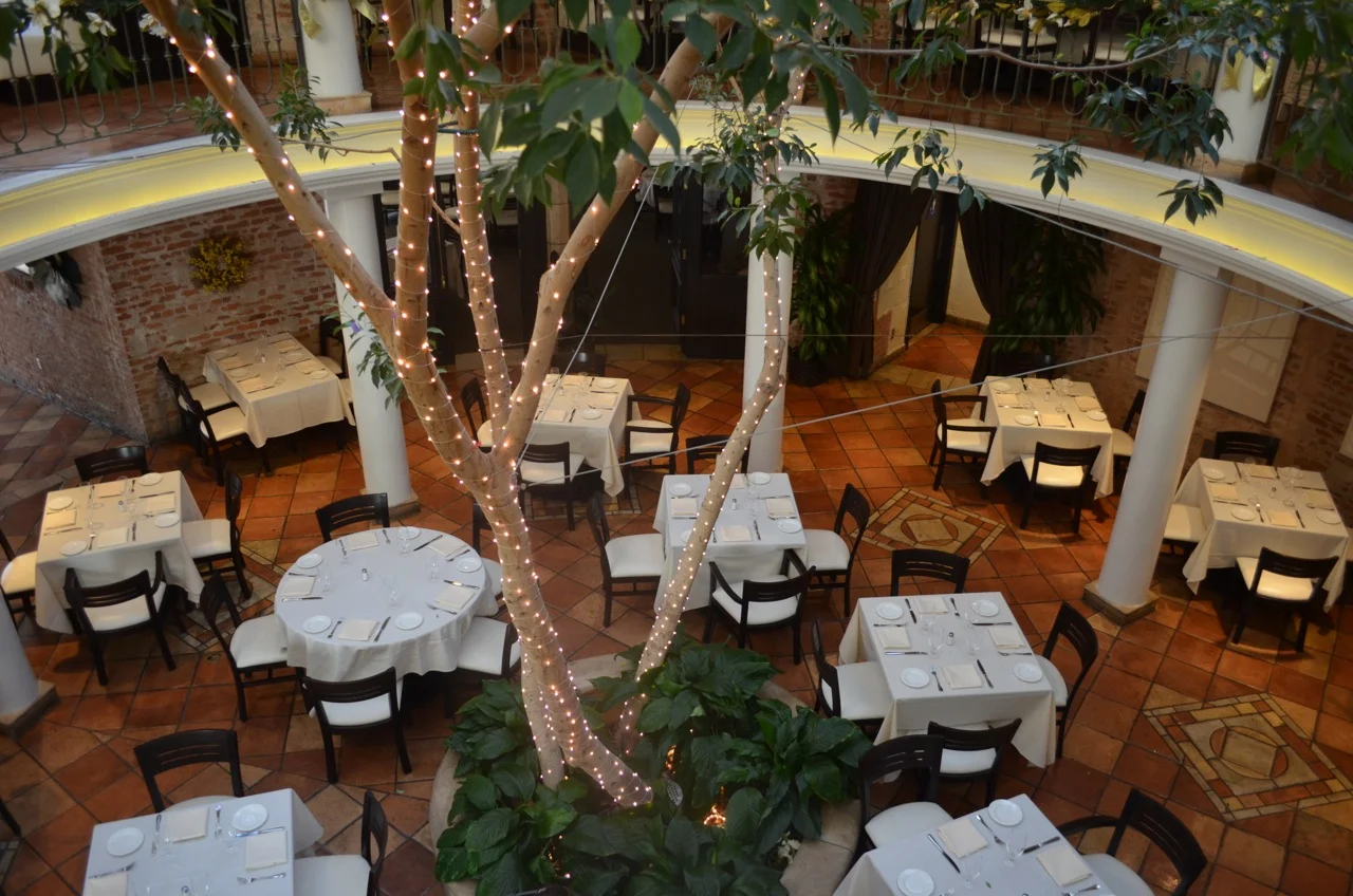 Atrium | 1.jpg