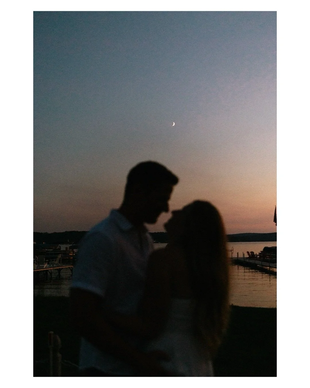 These gorgeous frames deserved a spot on the grid 🤍

Sunset on Walloon Lake, wrapped in golden light and each other&rsquo;s arms. 🛥️✨

These two brought all the warmth, laughter, and easy love to their engagement session&mdash;and doing it on the w