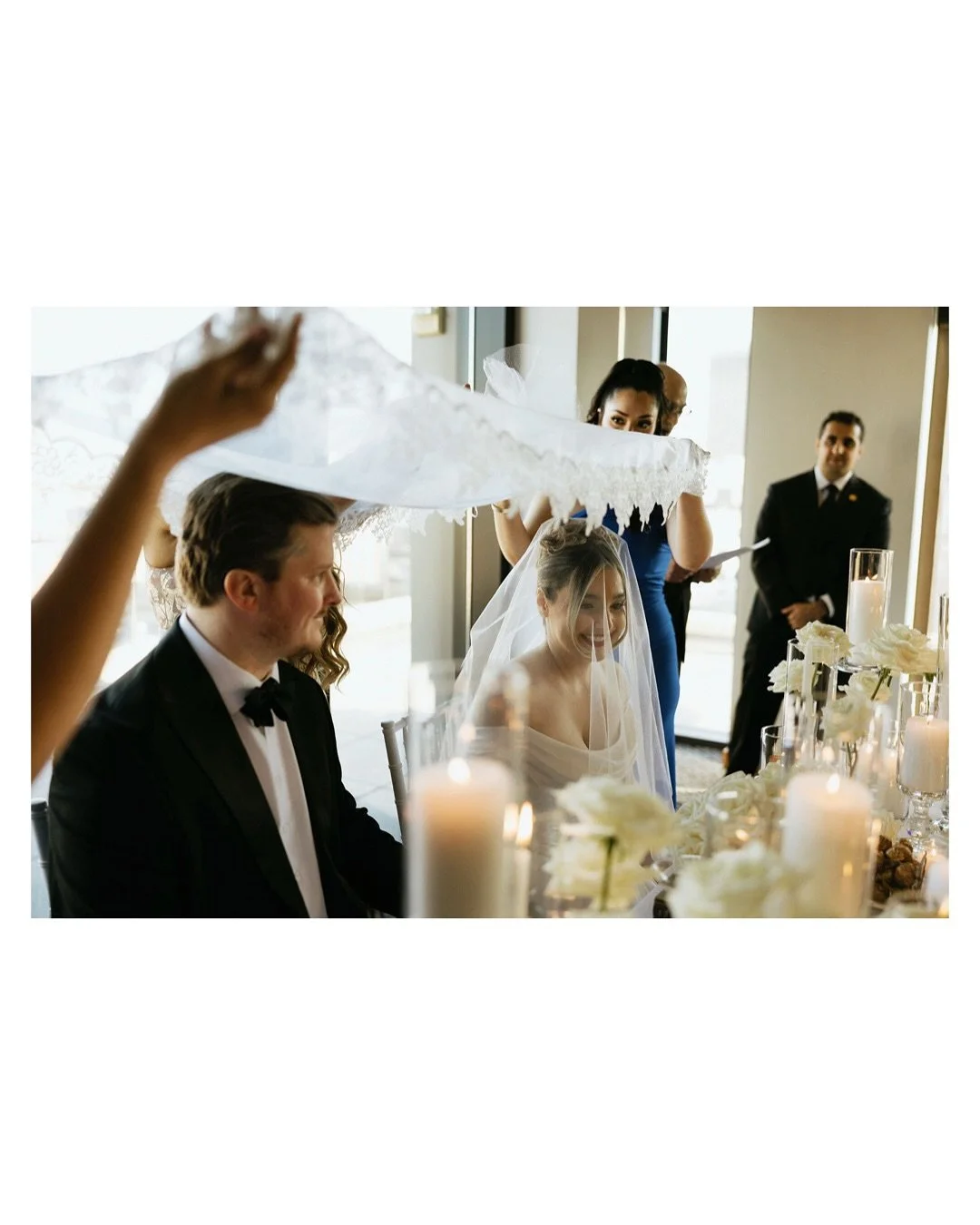 I will never get tired of witnessing Persian wedding ceremonies 😍 

#sofrehaghd #detroitweddingphotographer #michiganweddingphotographer #persianwedding #grandrapidswedding